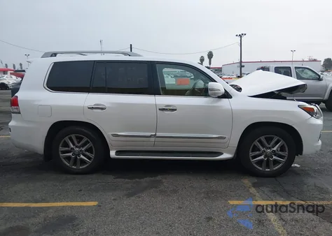2015 Lexus Lx 570 z USA, uszkodzony, nr VIN JTJHY7AX4F4177553